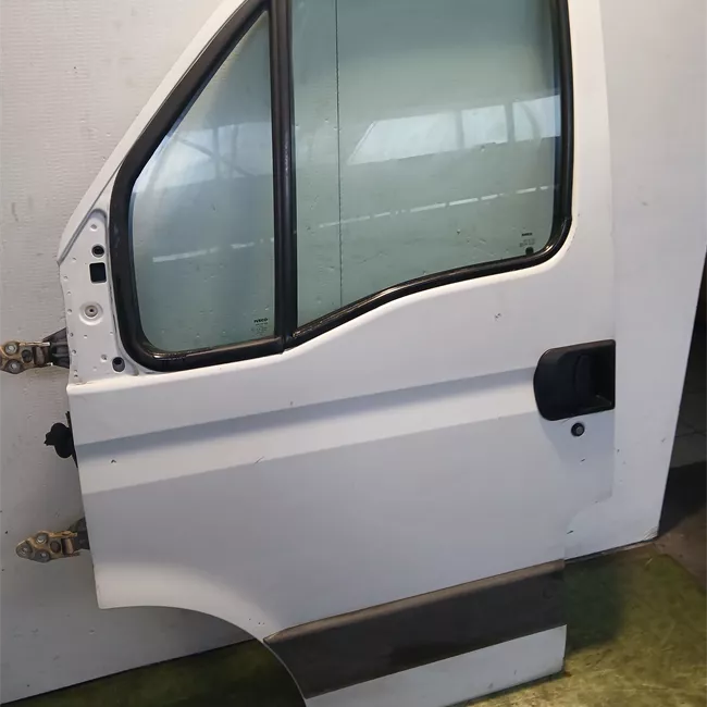 Porta anteriore sinistra