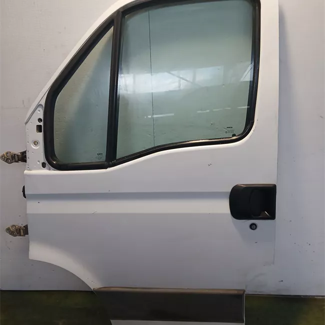 Porta anteriore sinistra