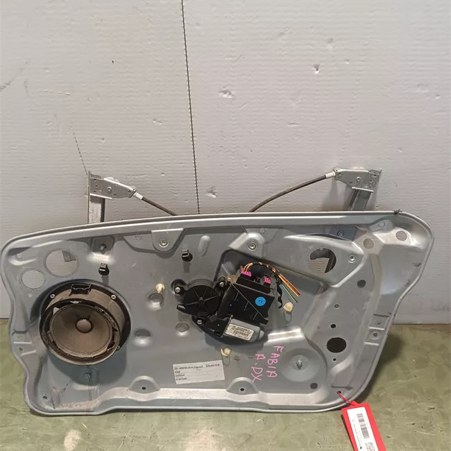 Alzacristallo porta anteriore destro