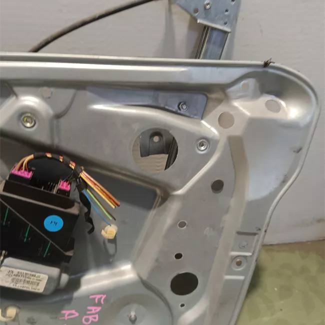 Alzacristallo porta anteriore destro