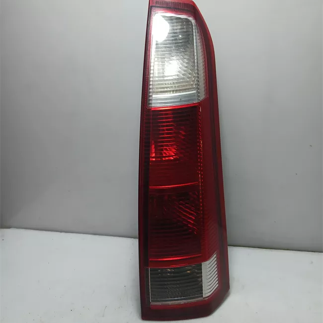 Fanale posteriore destro