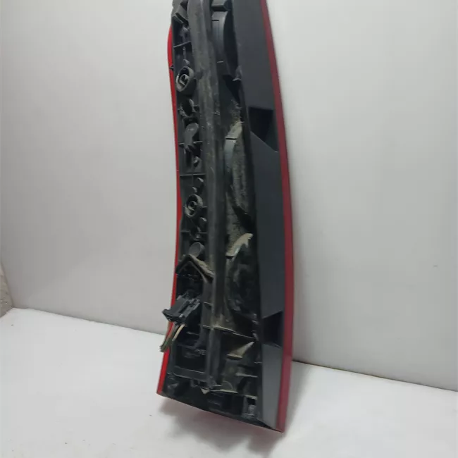 Fanale posteriore destro