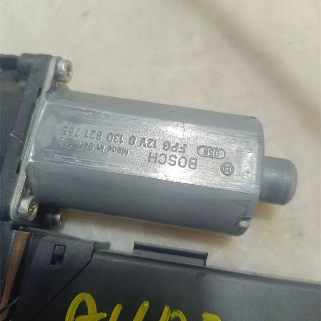 Alzacristallo elettrico porta anteriore sinistro