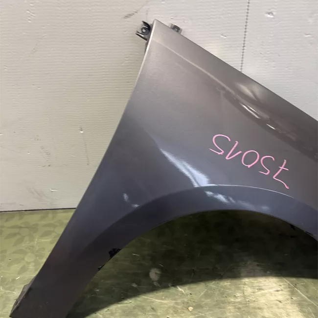 Parafango anteriore destro