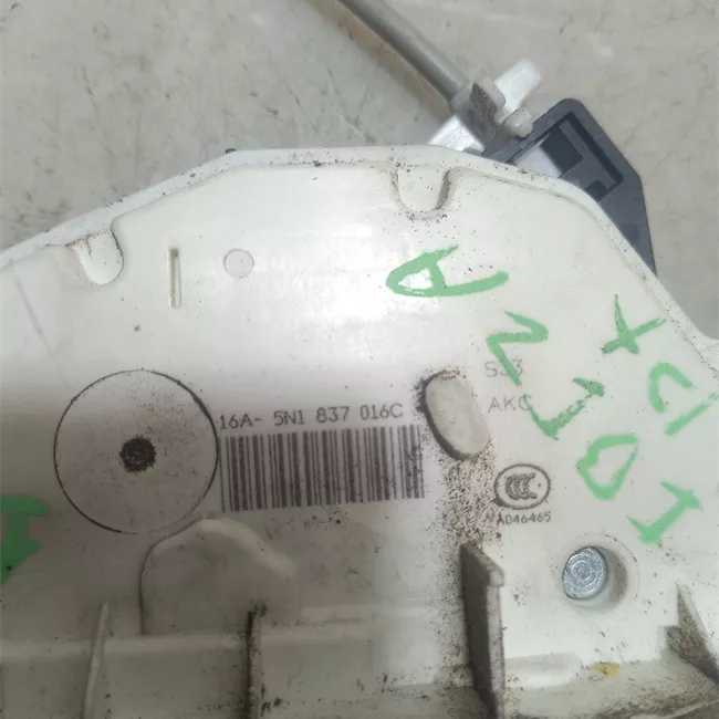 Serratura porta anteriore destra