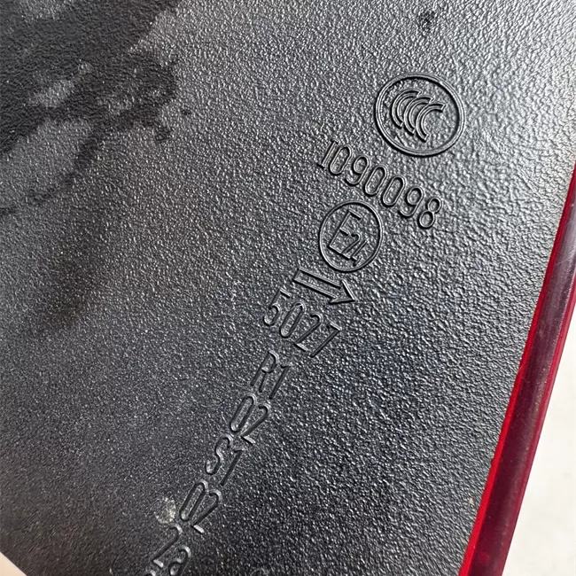 Fanale posteriore parte esterno destro