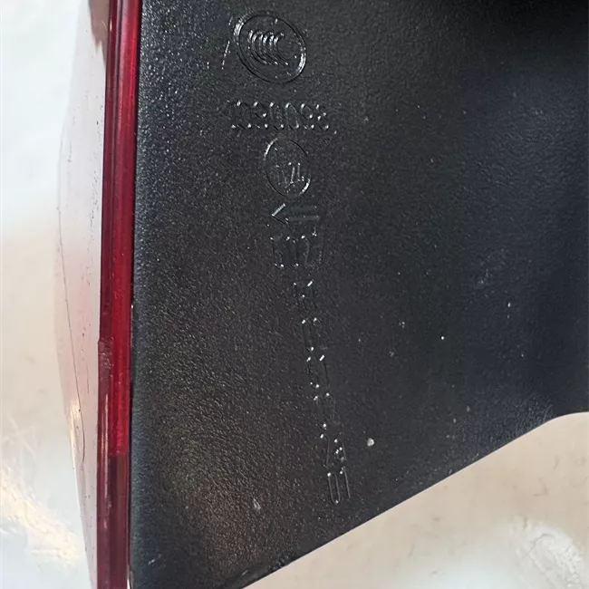 Fanale posteriore parte esterno sinistro