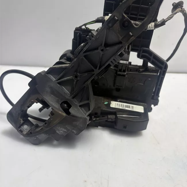 Serratura porta posteriore destra