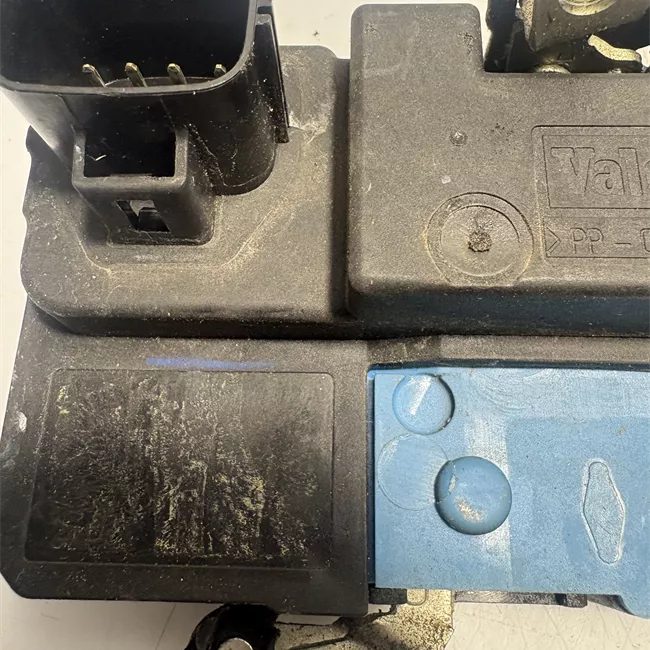 Serratura porta anteriore destra