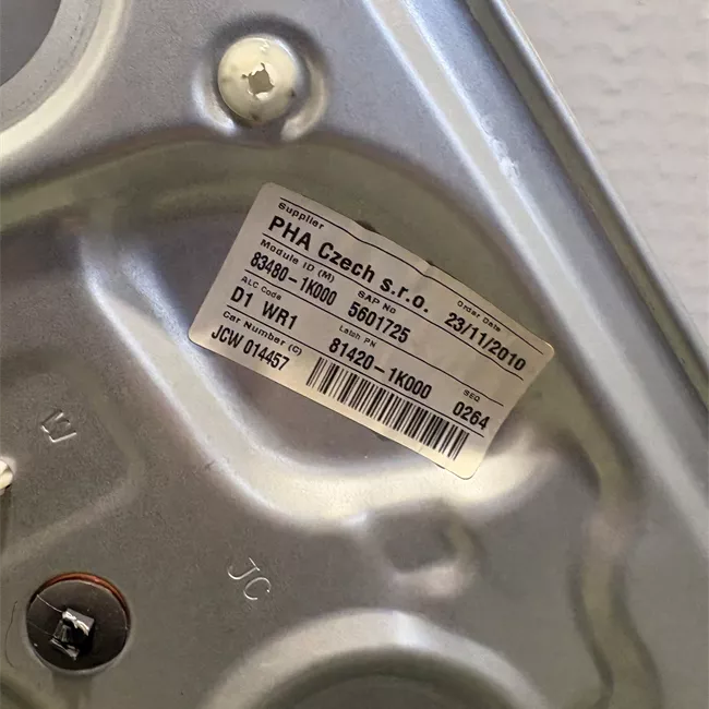 Alzacristallo porta posteriore destro