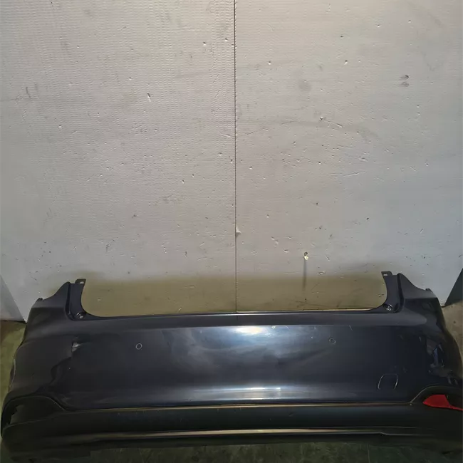 Paraurti posteriore inferiore