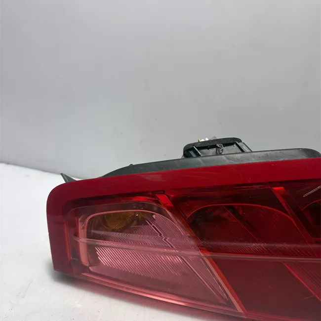 Fanale posteriore destro