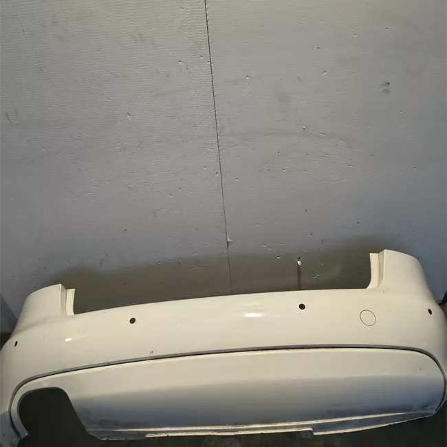 Paraurti posteriore con sensore parcheggio primer