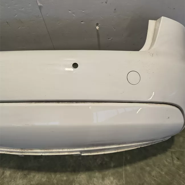 Paraurti posteriore con sensore parcheggio primer
