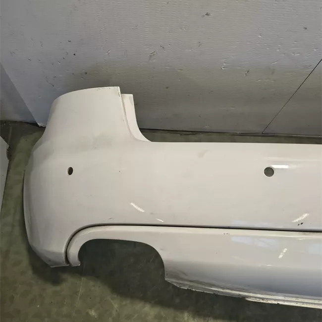 Paraurti posteriore con sensore parcheggio primer