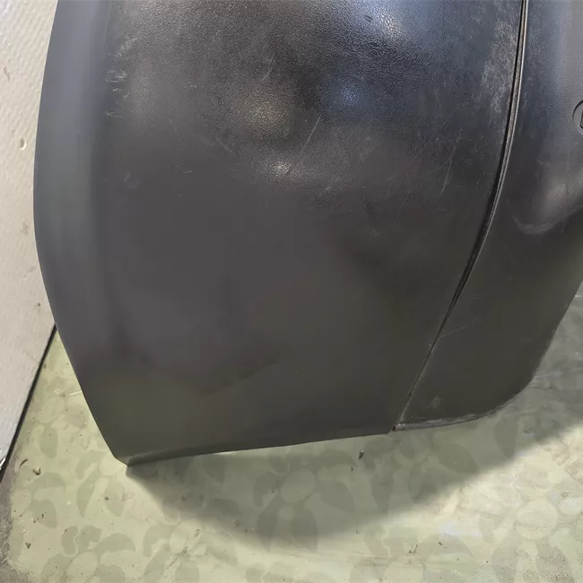 Paraurti posteriore con primer