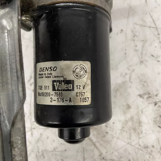 Meccanismo tergiparabrezza con motorino