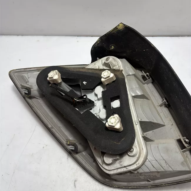 Fanale posteriore destro