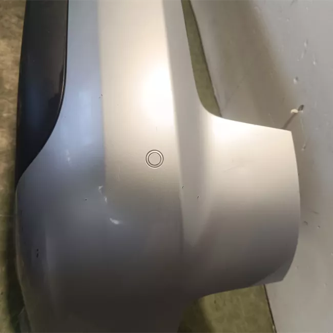Paraurti posteriore con sens parch primer