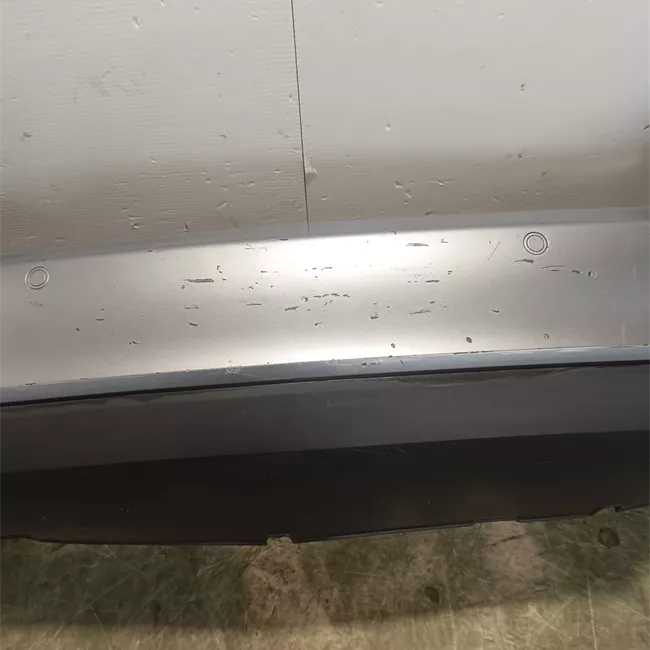 Paraurti posteriore con sensore parcheggio primer