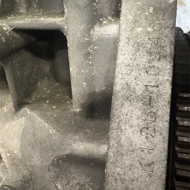 Testata motore con valvole/rotazionale