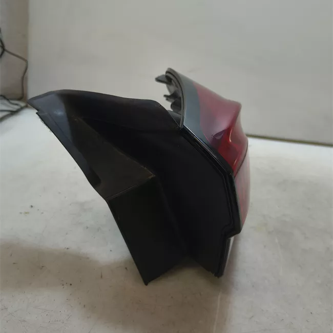 Fanale posteriore parte esterno destro