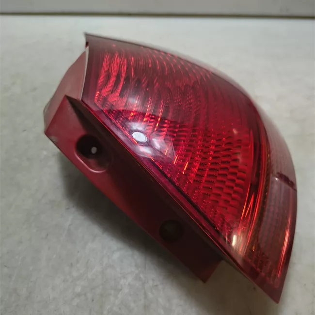 Fanale posteriore parte esterno destro