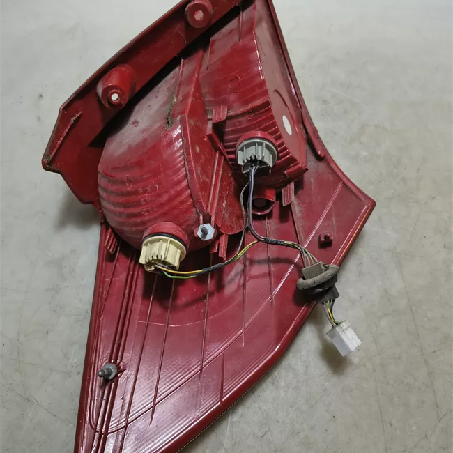 Fanale posteriore parte esterno destro