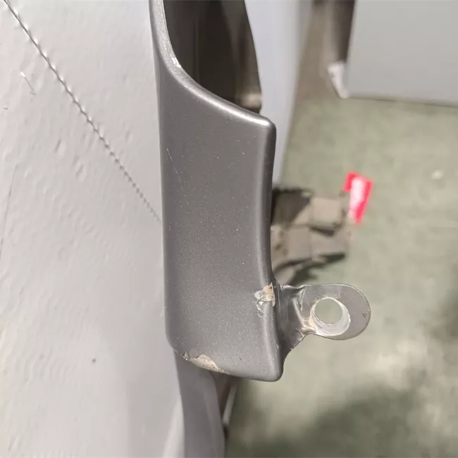 Parafango anteriore destro con fanalino laterale