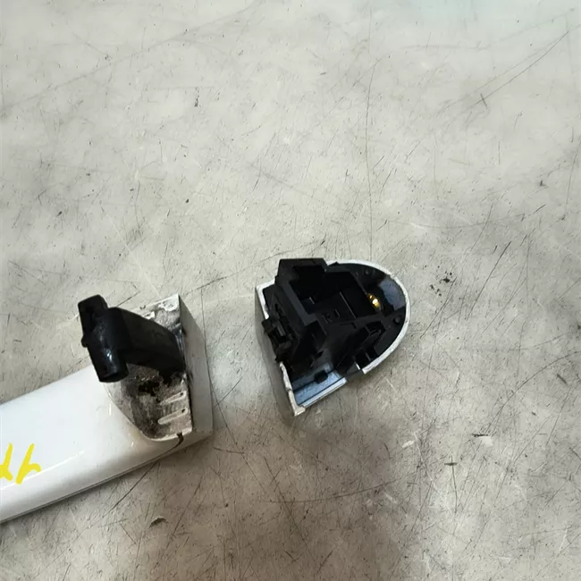 Maniglia porta posteriore destra primer