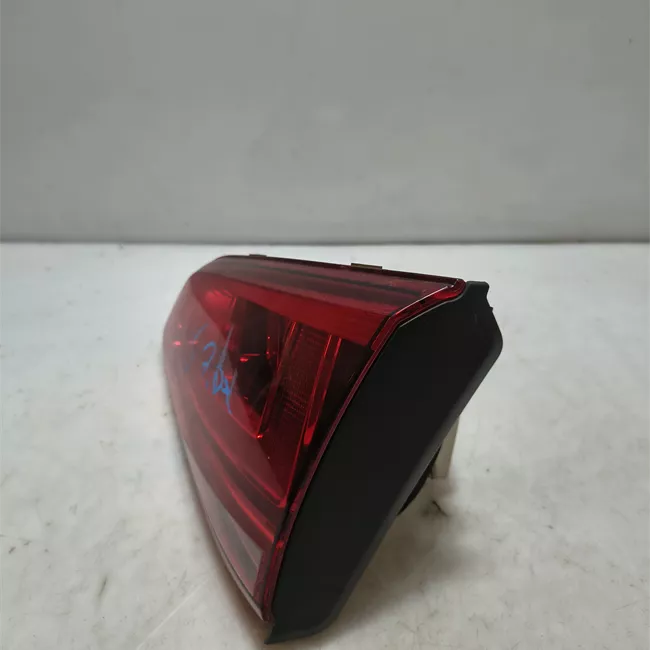 Fanale posteriore parte interno destro