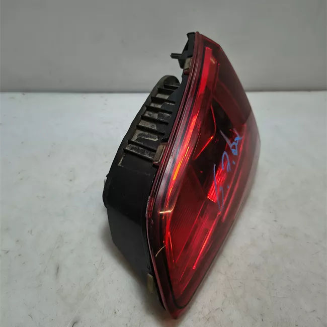 Fanale posteriore parte interno destro