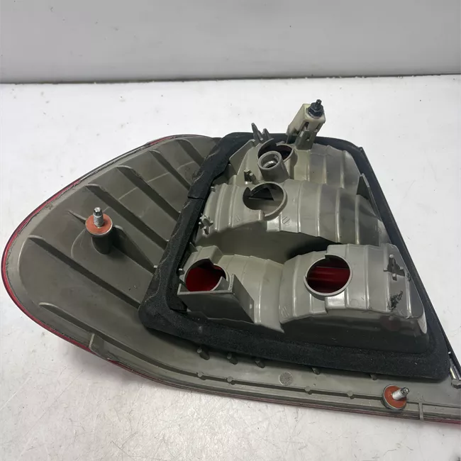 Fanale posteriore parte esterno destro Indicatore Direzione Bianco