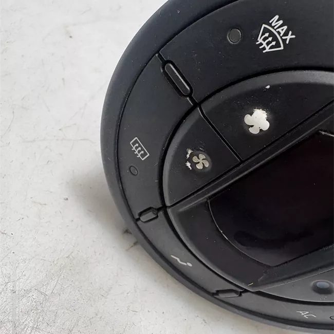 Blocco comando climatizzazione sinistro porta anteriore