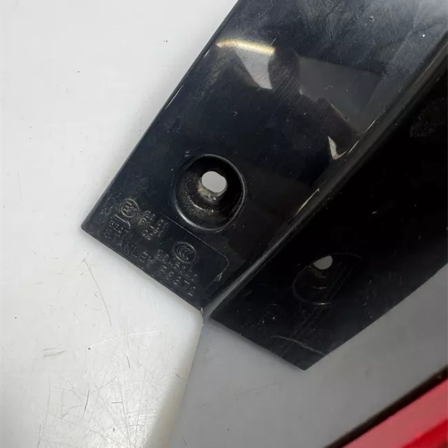 Fanale posteriore parte esterno sinistro