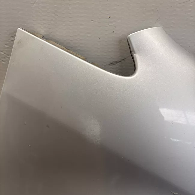 Parafango anteriore destro