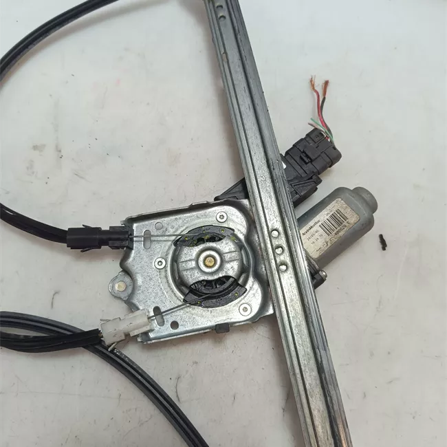 Alzacristallo elettrico porta anteriore con motorino sinistro