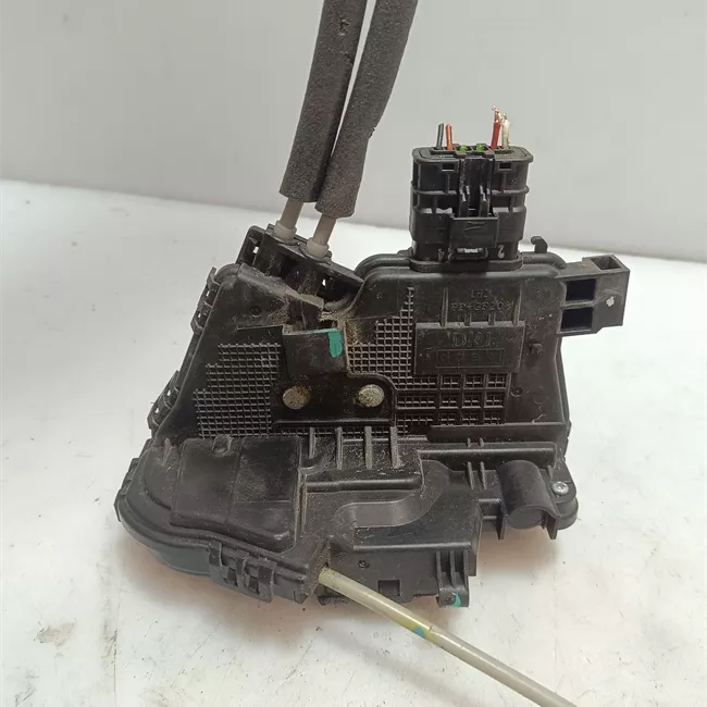 Serratura porta posteriore sinistra