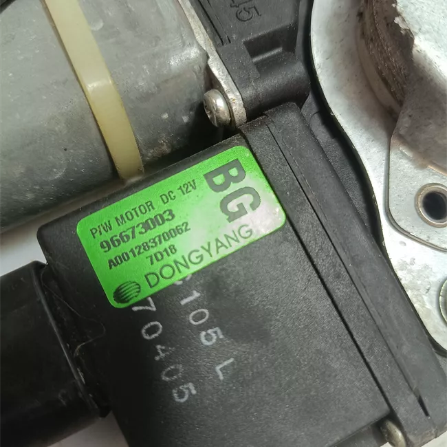 Alzacristallo elettrico porta anteriore sinistro