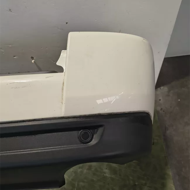 Paraurti posteriore con assistenza parcheggio