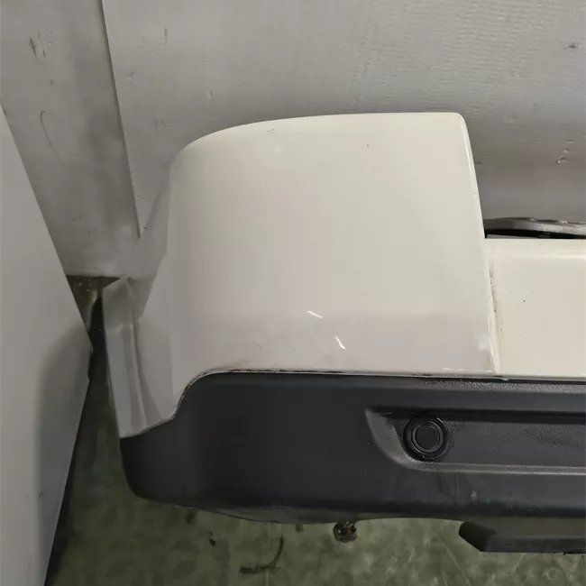 Paraurti posteriore con assistenza parcheggio