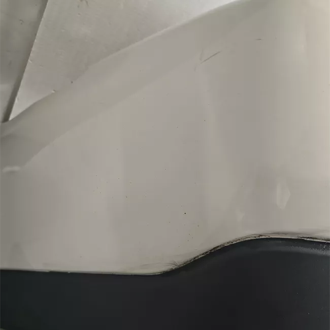 Paraurti posteriore con assistenza parcheggio
