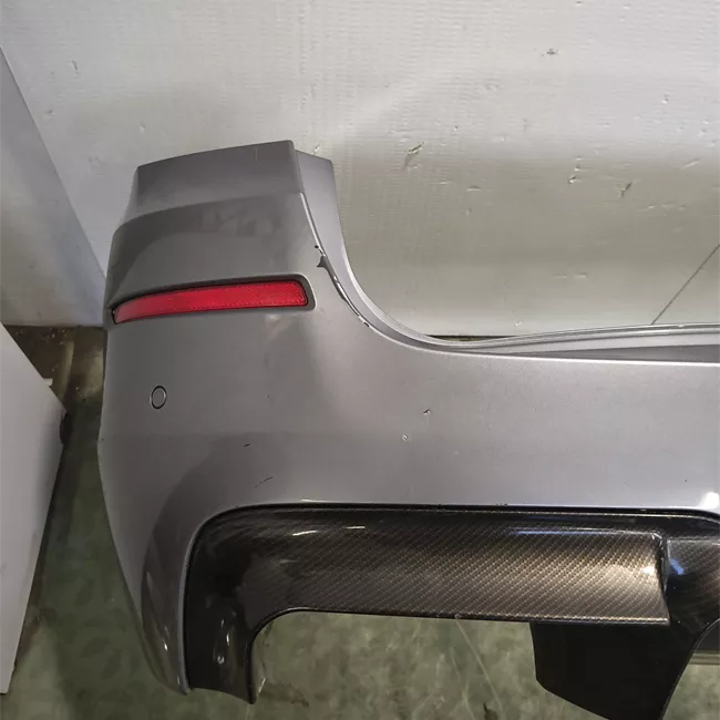 Paraurti posteriore M, con sensori parcheggio primer