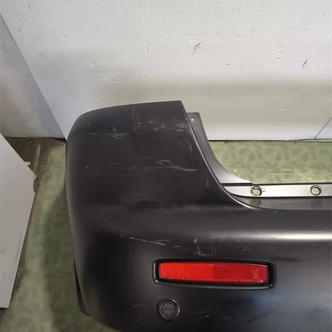 Paraurti posteriore con sensore parcheggio