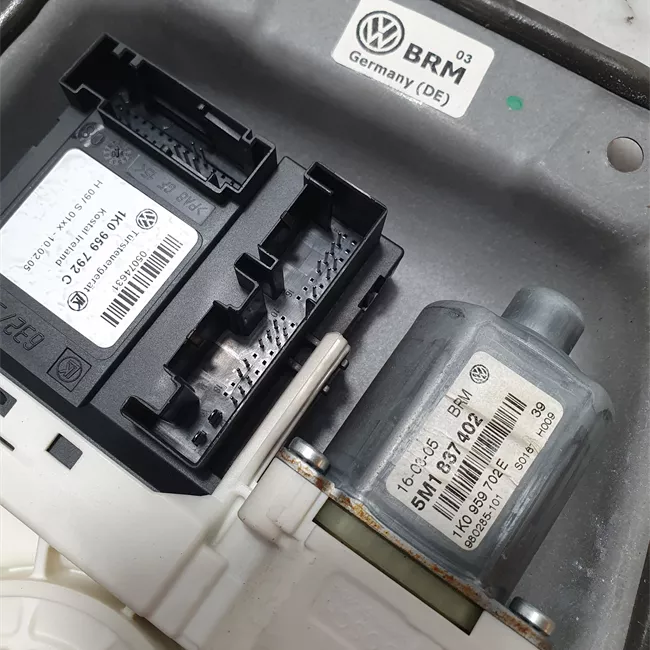 Alzacristallo elettrico porta anteriore destro