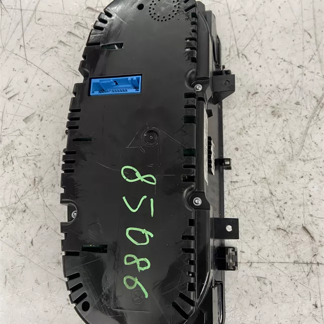 Quadro strumenti completo rotazionale/Display multifunzione con comandi