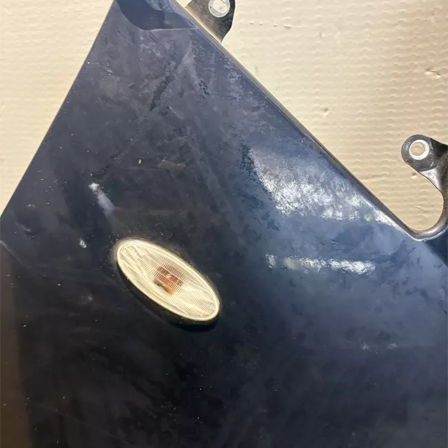 Parafango anteriore destro