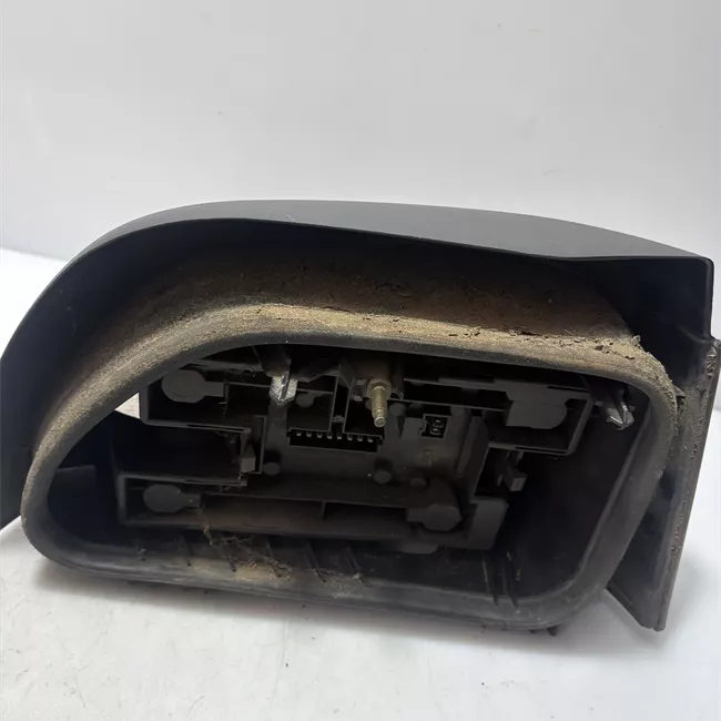 Fanale posteriore sinistro