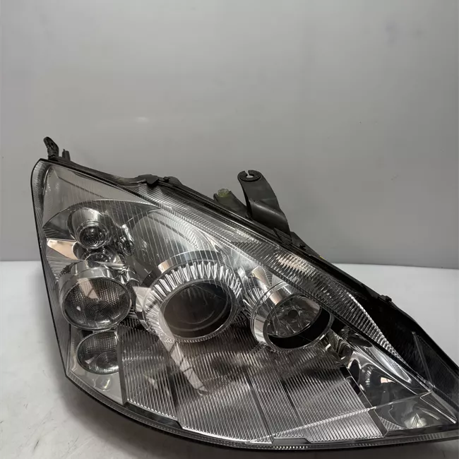 Proiettore destro Xeno