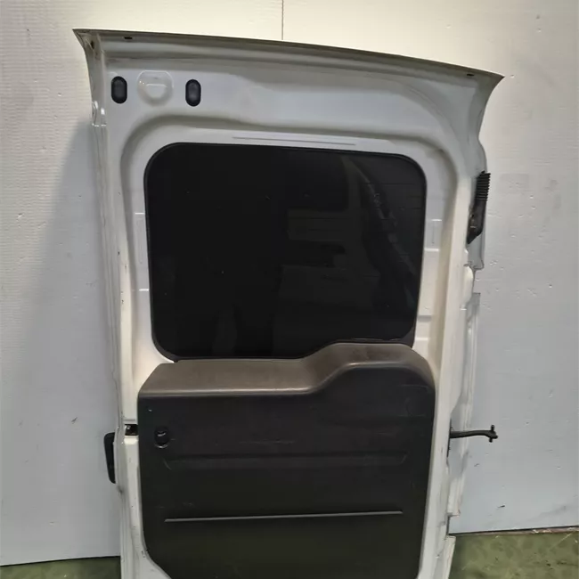 Porta carico posteriore a battente sinistra Vetrata